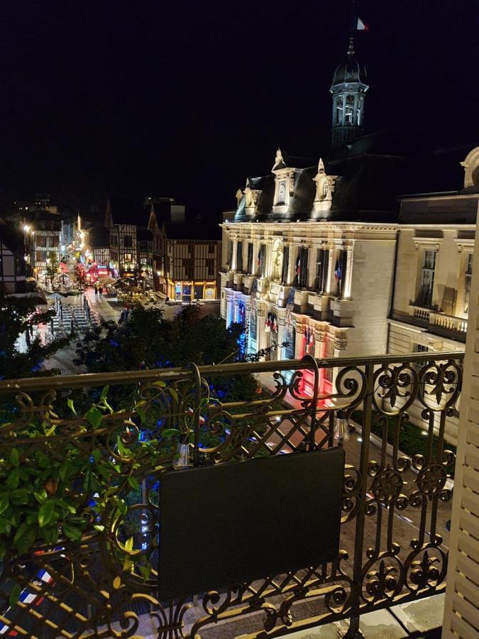 Le Coeur De Troyes - Appartement & Studio Exterior foto